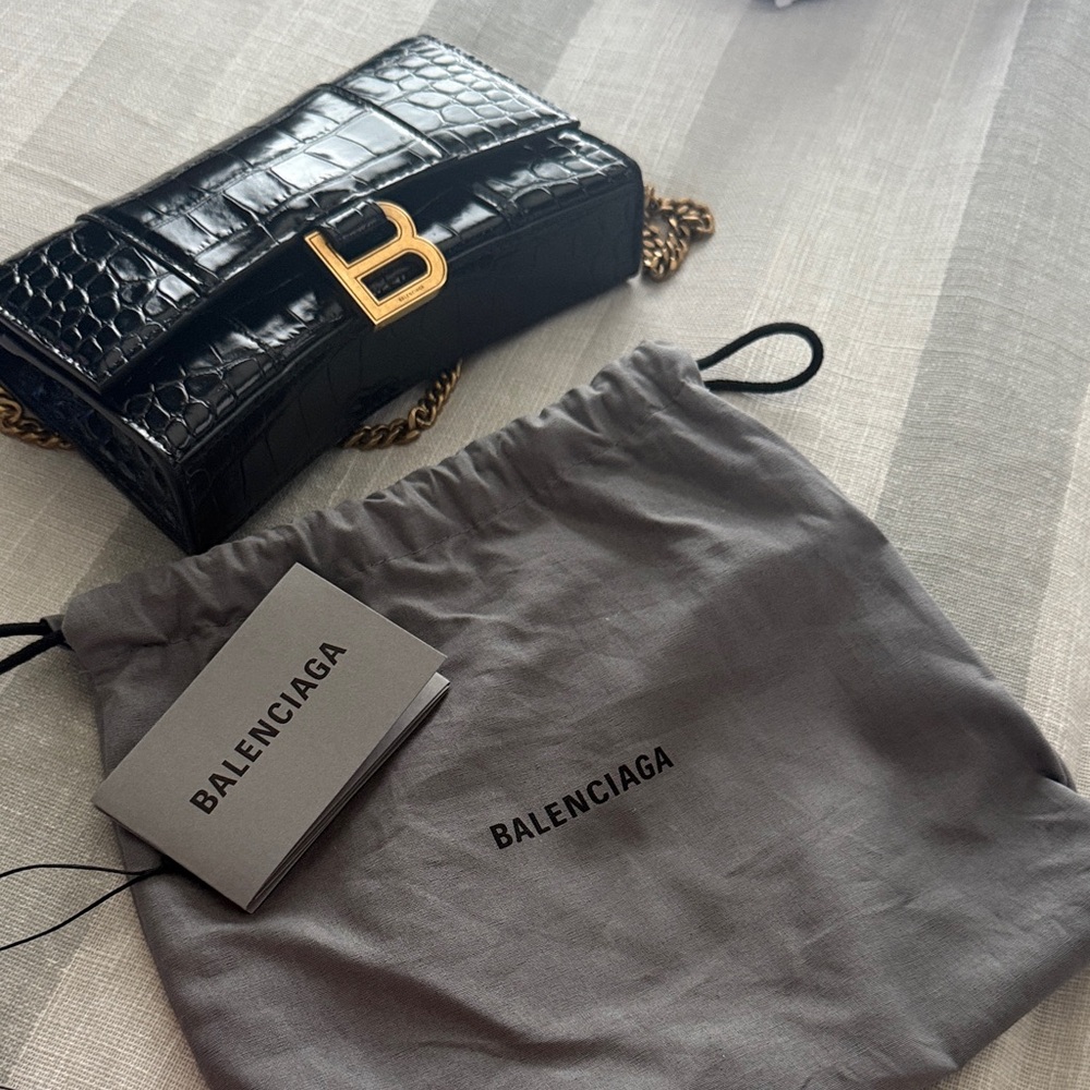 Balenciaga Black Croc-Embossed Clutch with Gold Accent - Picture 6 of 7